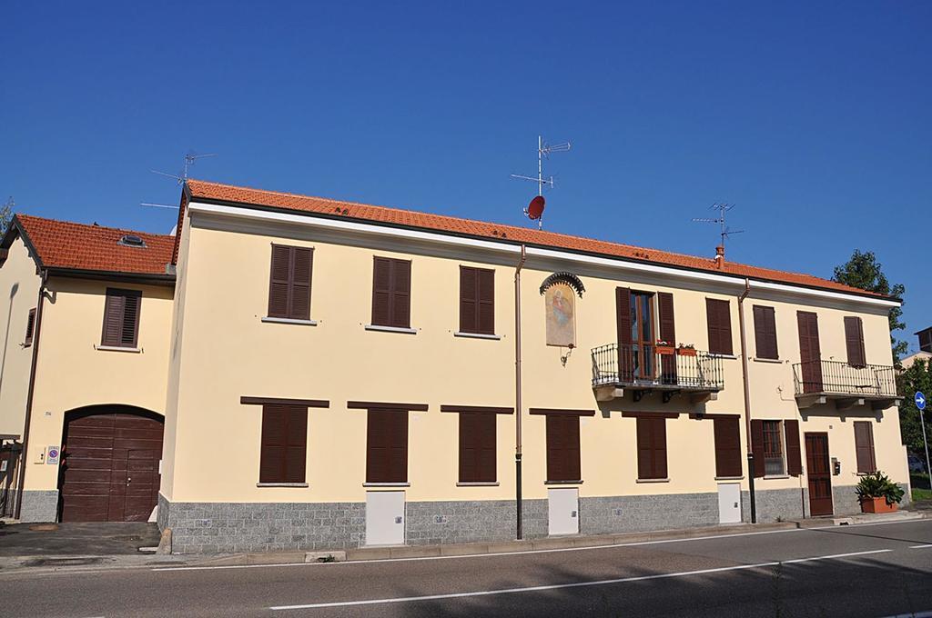 La Casa Di Margit Apartment Nova Milanese Exterior photo